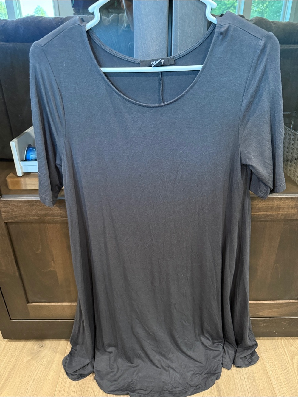 Forever 21 Black Scoop Neck Short Sleeve Tee